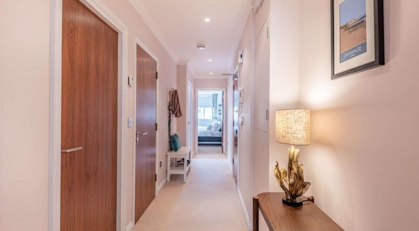 Photo of 3 Bed in Swanage