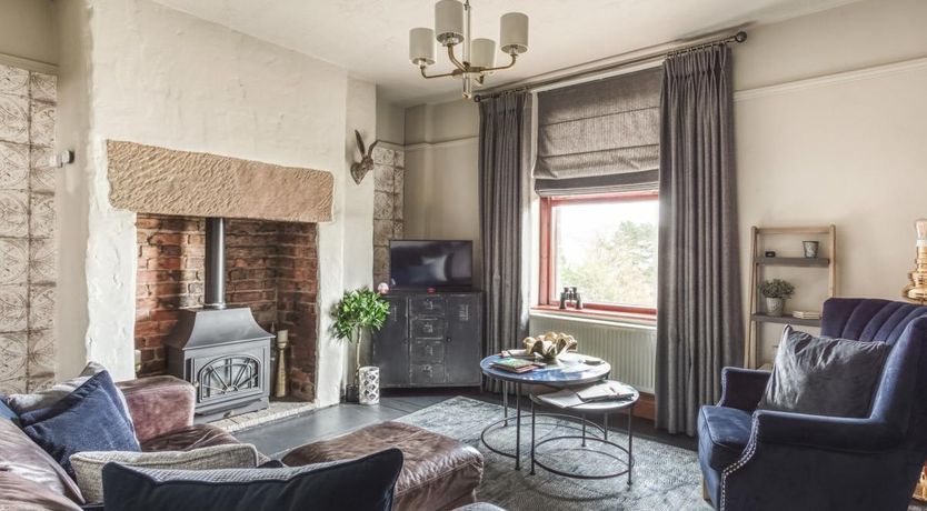 Photo of 3 Bed in Matlock