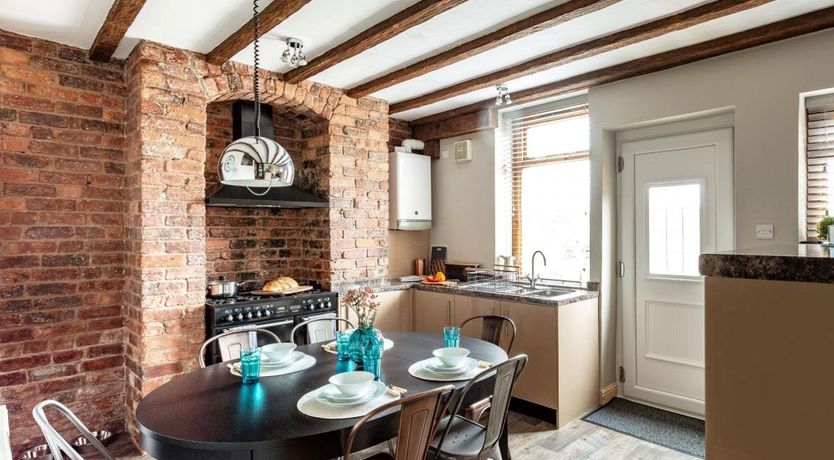 Photo of 3 Bed in Matlock