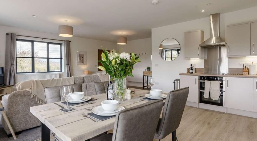 Photo of 2 Bed in Usk-