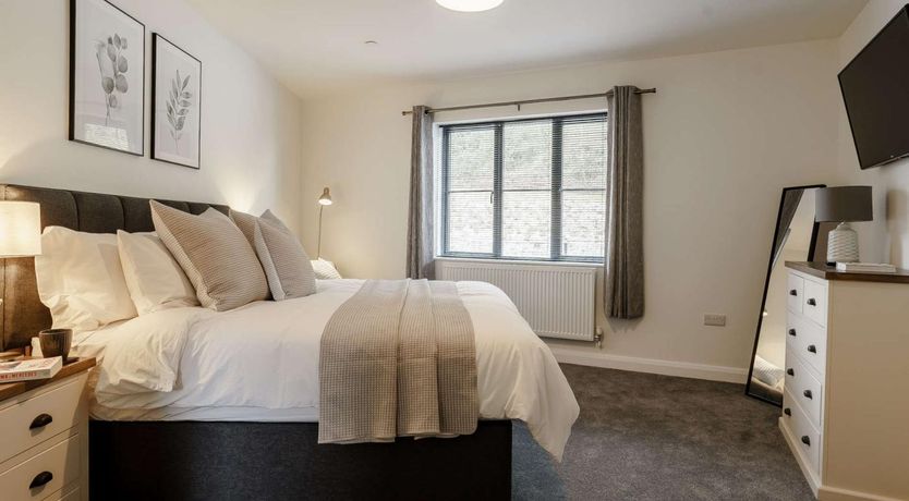 Photo of 2 Bed in Usk-