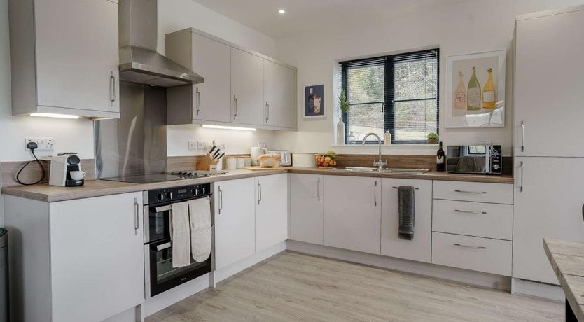 Photo of 2 Bed in Kemeys Commander