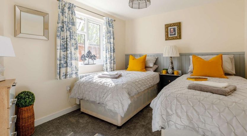 Photo of 2 Bed in Clifton