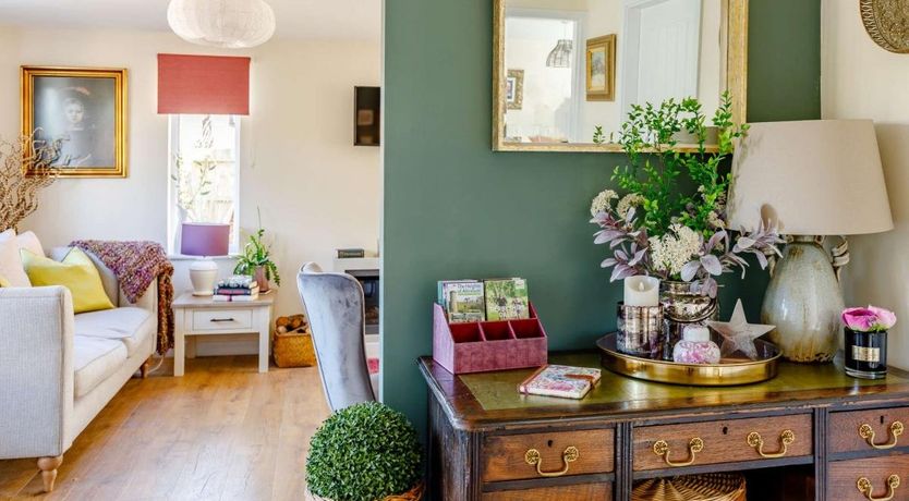 Photo of 2 Bed in Clifton