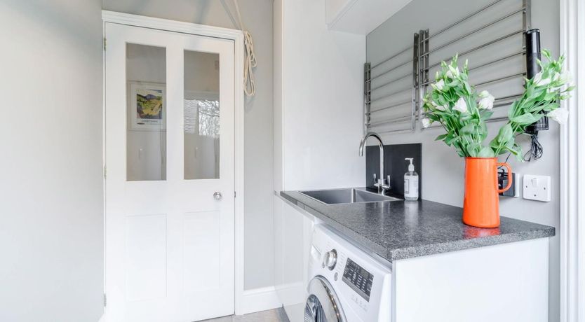 Photo of 2 Bed in Ashbourne