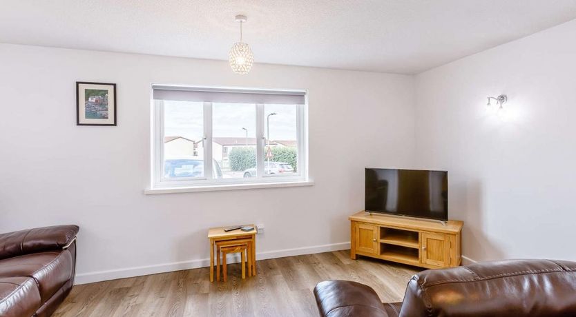 Photo of 2 Bed in Westward Ho