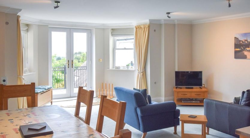 Photo of 2 Bed in Tenby