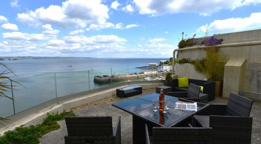 Photo of 2 Bed in Tenby