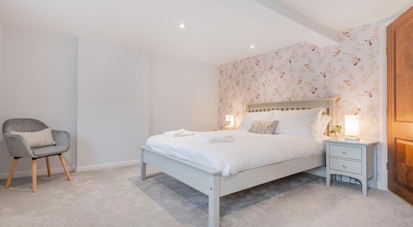 Photo of 4 Bed in Hackthorpe