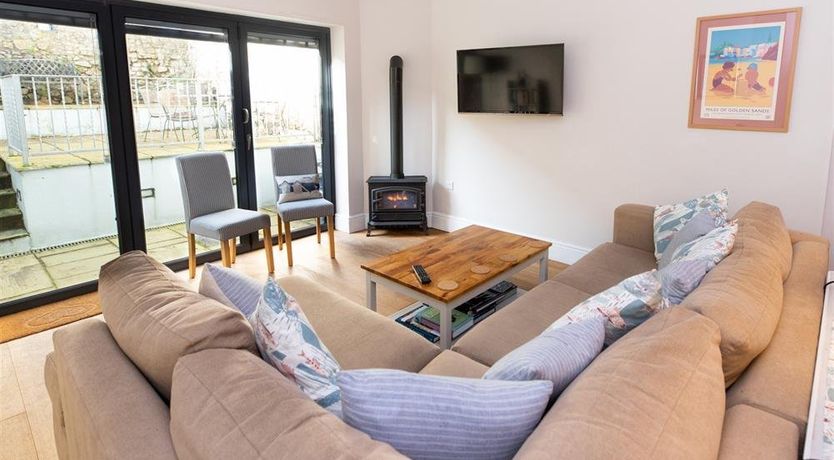 Photo of 5 Bed in Tenby