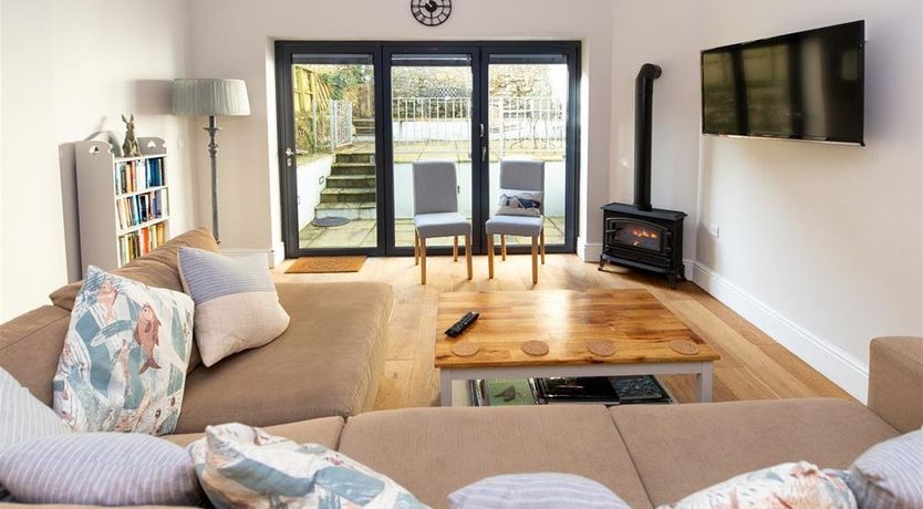 Photo of 5 Bed in Tenby