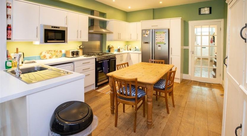 Photo of 5 Bed in Tenby