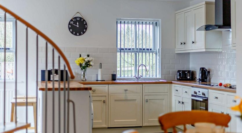 Photo of 3 Bed in Ramshaw