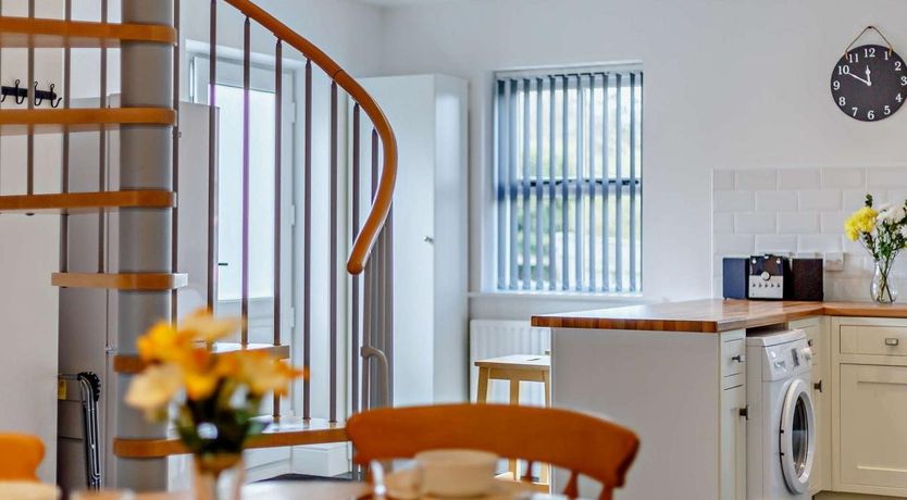 Photo of 3 Bed in Ramshaw