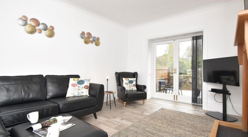 Photo of 3 Bed in Ramshaw