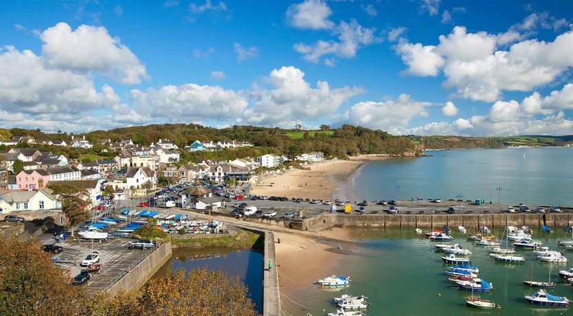 Photo of 2 Bed in Tenby