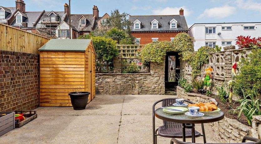 Photo of 4 Bed in Swanage