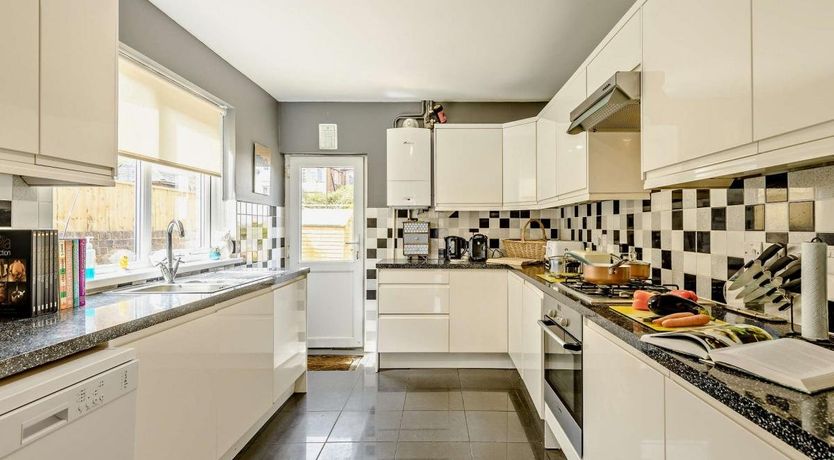 Photo of 4 Bed in Swanage