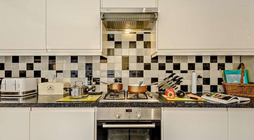 Photo of 4 Bed in Swanage