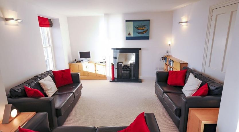 Photo of 3 Bed in Aberdovey