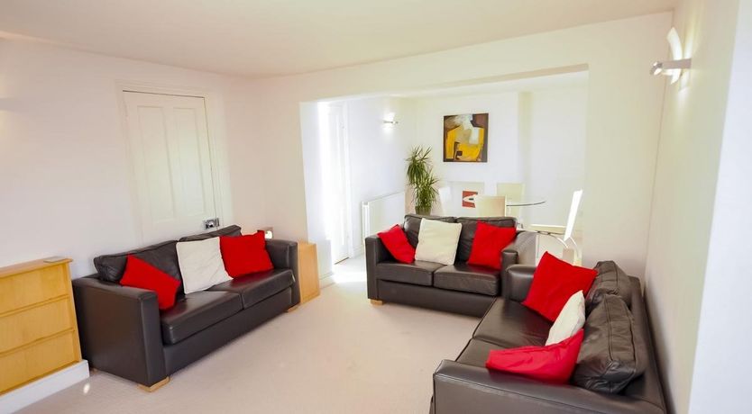 Photo of 3 Bed in Aberdovey