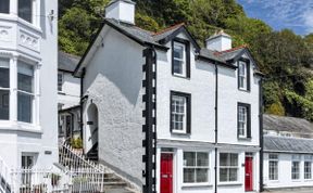 Photo of in Aberdovey (DY010)