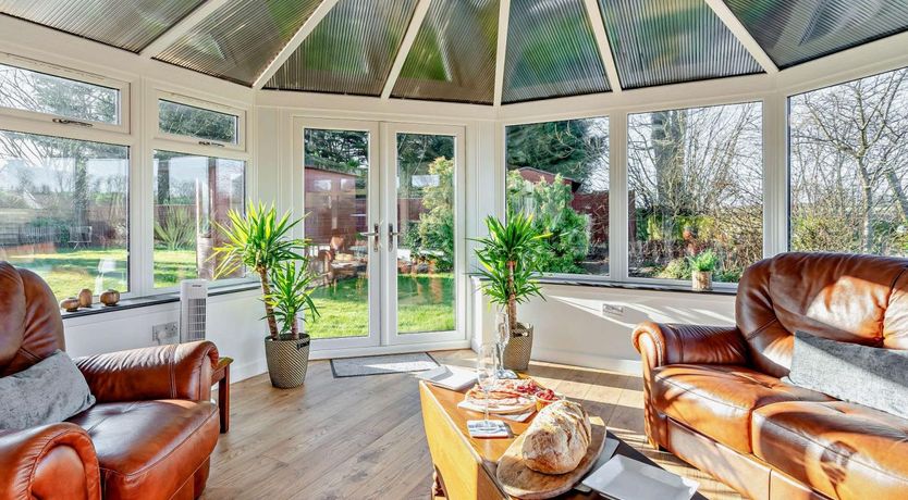 Photo of 5 Bed in Cupar