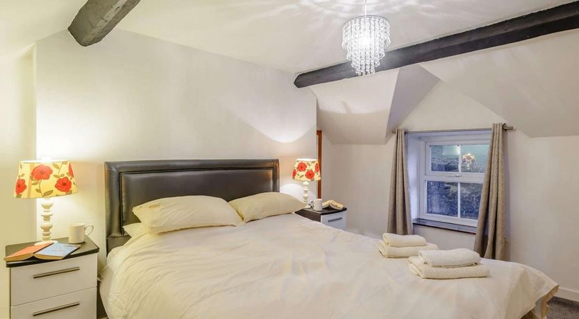 Photo of 2 Bed in Llanddoged