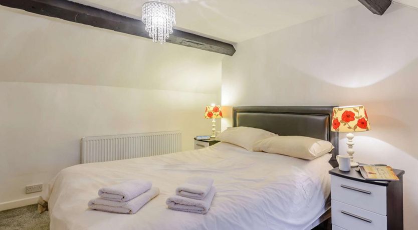 Photo of 2 Bed in Llanddoged