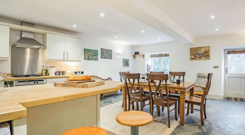 Photo of 2 Bed in Gilwern