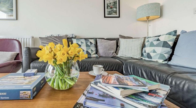 Photo of 3 Bed in Tenby