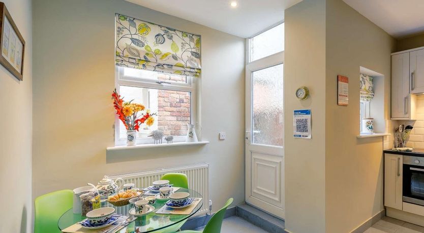 Photo of 2 Bed in Filey