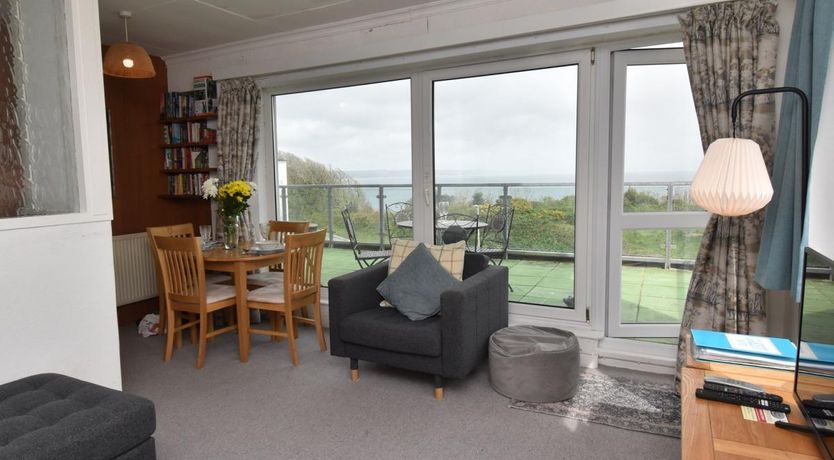 Photo of 1 Bed in Tenby