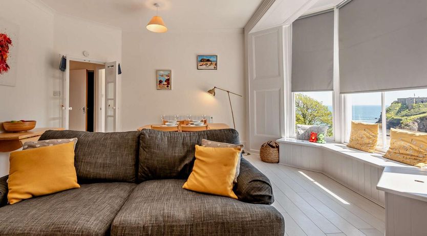 Photo of 2 Bed in Tenby