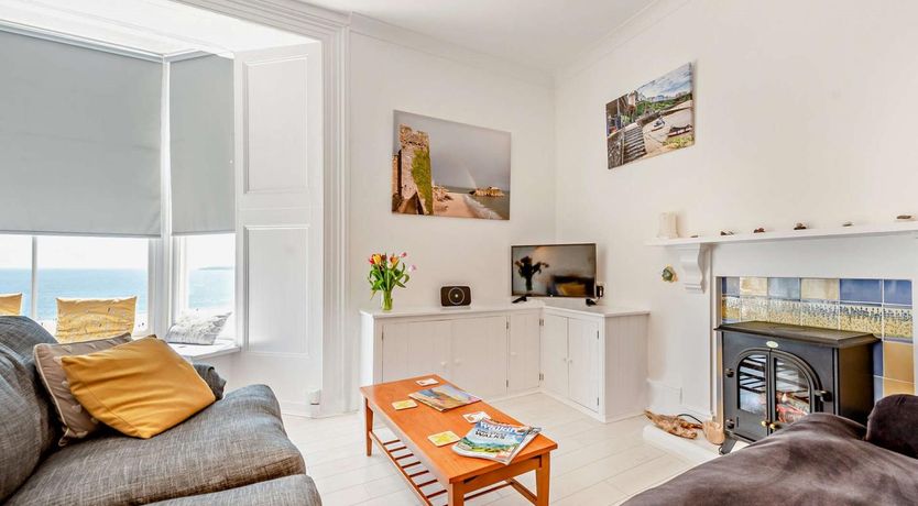 Photo of 2 Bed in Tenby