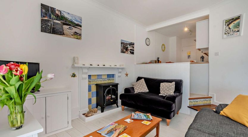 Photo of 2 Bed in Tenby