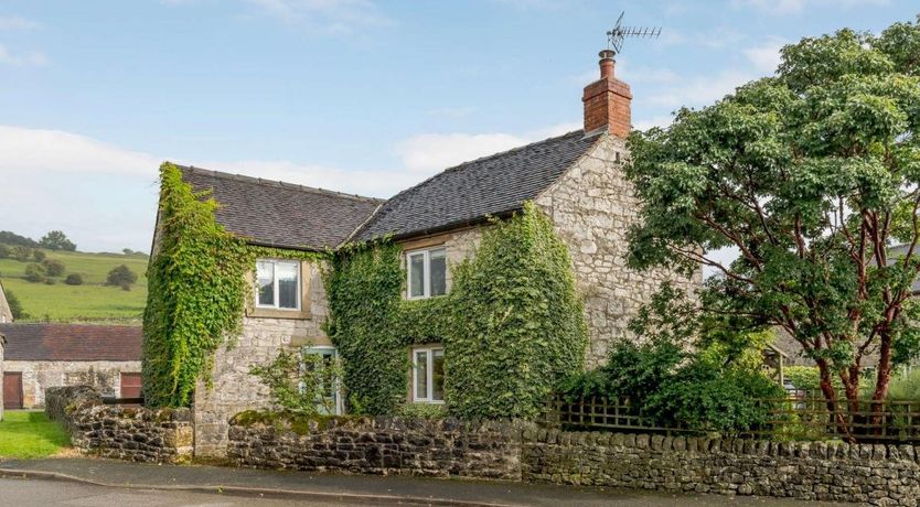 Photo of Cottage in Derbyshire