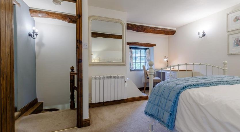 Photo of 2 Bed in Longnor