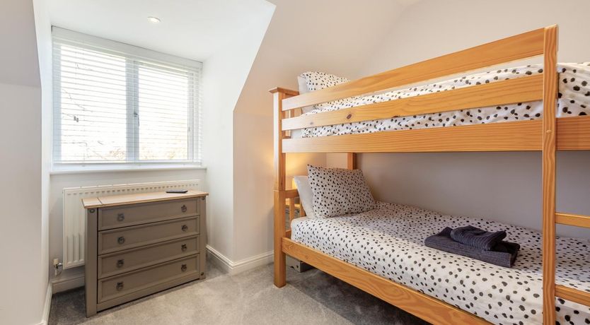Photo of 4 Bed in Caernarfon