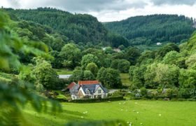 Photo of cottage-in-mid-wales-48