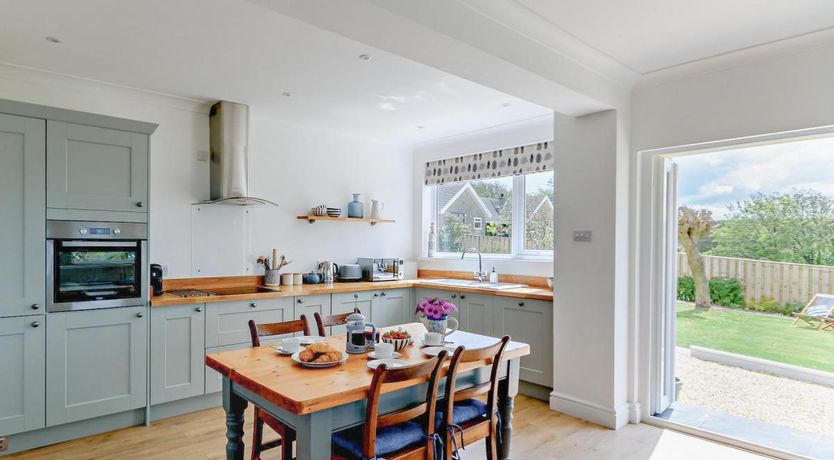 Photo of 2 Bed in Manorbier