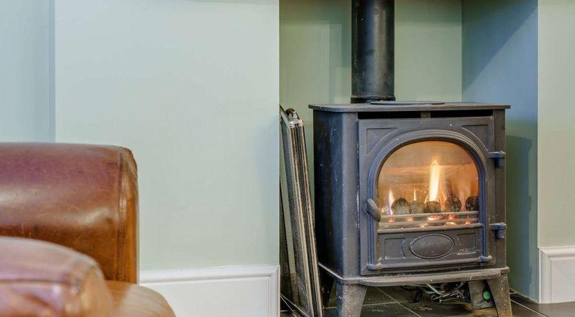 Photo of 4 Bed in Tenby