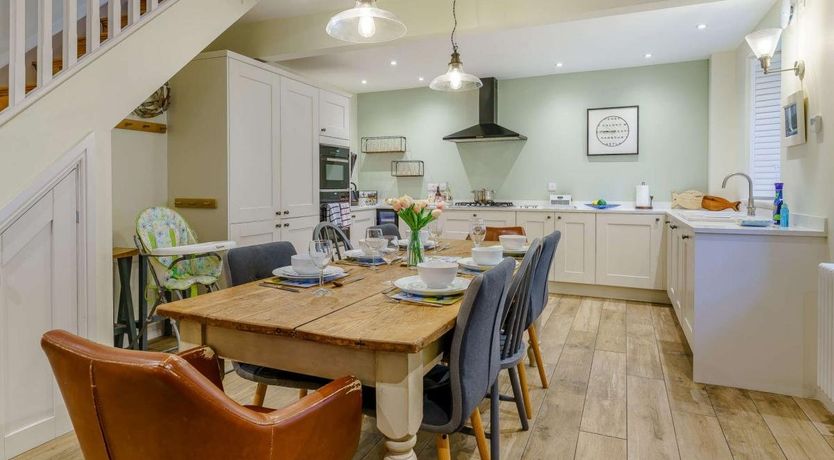 Photo of 4 Bed in Tenby