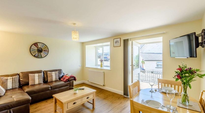 Photo of 1 Bed in Llandderfel