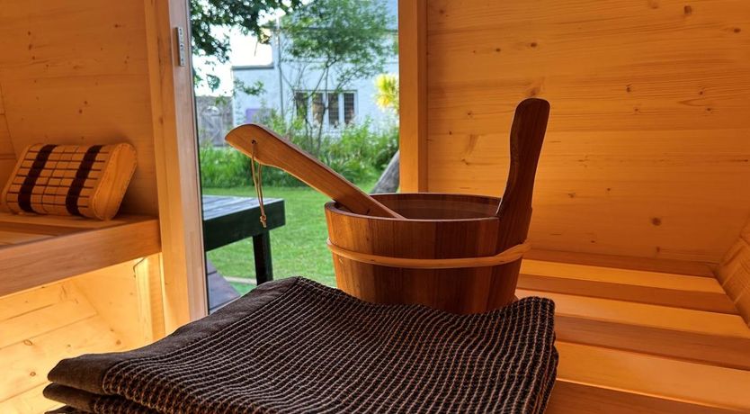 Photo of 7 Bed in Poughill