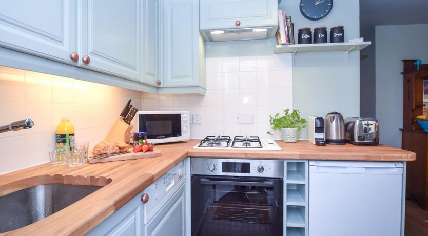 Photo of 1 Bed in Beaulieu