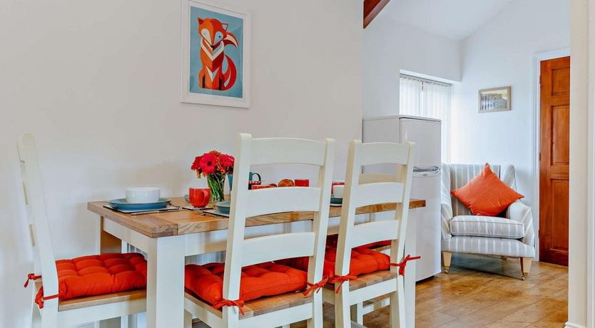 Photo of 2 Bed in West Buckland