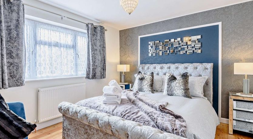 Photo of 2 Bed in Bourton-on-the-Water