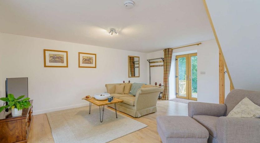 Photo of 2 Bed in Llanilar