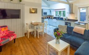 Photo of in Stibbard (79993)